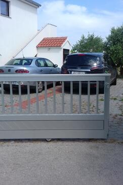 Apartments with terrace Nin, North Dalmatia