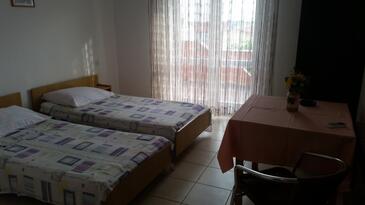 Apartmány s parkovištěm Novalja (Pag) - 13200