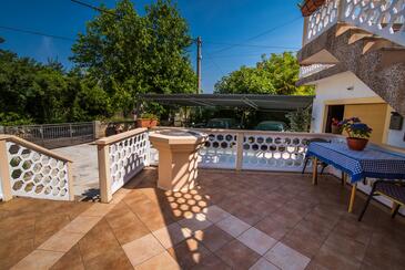 Apartmani s parkingom Malinska, Krk - 13219