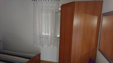 Apartments with parking space Sveti Filip i Jakov, Biograd - 13225