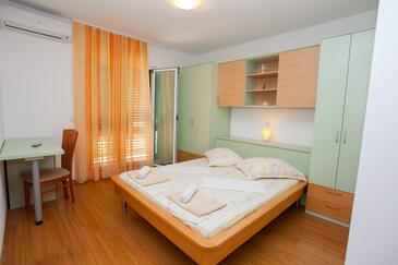 Appartementen met parkeerplaats Brela, Makarska - 13262