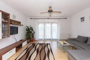 Dvoupokojový apartmán Pirovac Dvoupokojový apartmán Pirovac, Šibenik (A-13263-b)