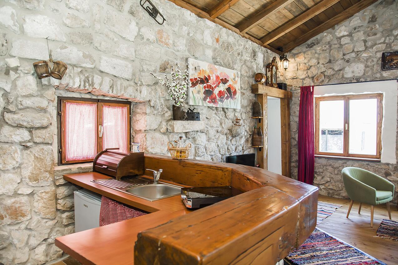 Ferienhaus mit Parkplatz im Robinson Crusoe Stil Tomislavovac, Peljesac - 13280