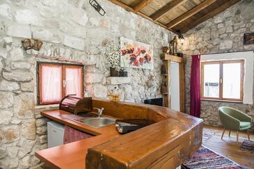 Secluded house with a parking space Tomislavovac, Pelješac - 13280