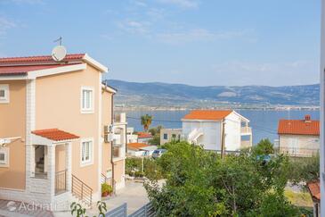 Apartments by the sea Slatine, Čiovo - 13298
