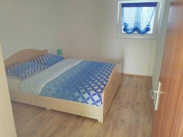 Appartamenti con parcheggio Trebocconi - Tribunj, Vodizze - Vodice - 13319