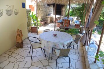 Secluded fisherman's cottage Cove Vela Lozna, Brač - 13332