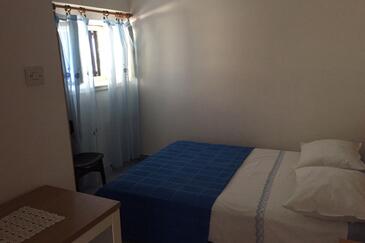 Ferienhaus mit Parkplatz im Robinson Crusoe Stil Bucht Stratinčica, Korcula - 13430