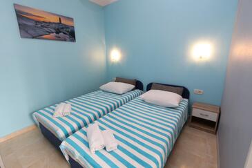 Apartments with parking space Novalja, Pag - 13497