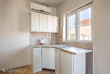 Appartamenti con parcheggio Gelsa - Jelsa, Lesina - Hvar - 13513