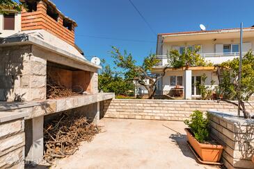 Appartamenti con parcheggio Gelsa - Jelsa, Lesina - Hvar - 13513