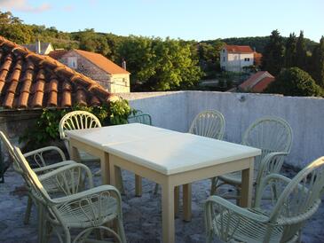 Casa con parcheggio per famiglia Neresi - Nerežišća, Brazza - Brač - 13531