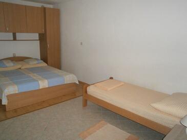 Apartmanok parkolóhellyel Igrane, Makarska - 13535