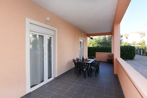 Two bedroom apartment Zadar (A-13550-a)