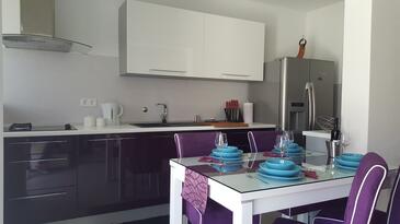 Apartamentos con parking Podstrana, Split - 13555