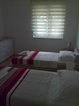 Ferienwohnungen mit Parkplatz Kostrena, Rijeka - 13563