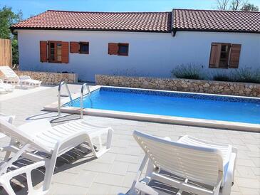 Family-friendly Apartments With Swimming Pool Vir - Lozice, Vir - 13569 - Vir