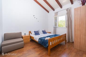 Ház családok részére medencével Öböl Triluke, Pasman - 13577