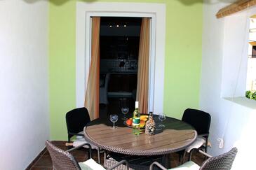Apartments Tisno, North Dalmatia