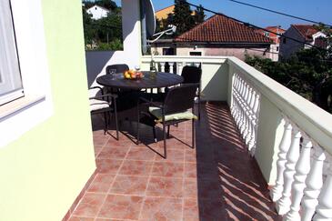 Apartments Tisno, North Dalmatia