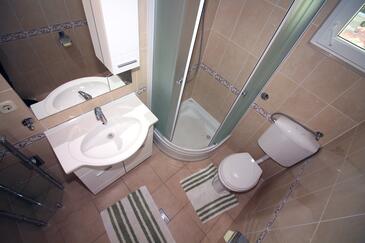 Apartments Tisno, North Dalmatia