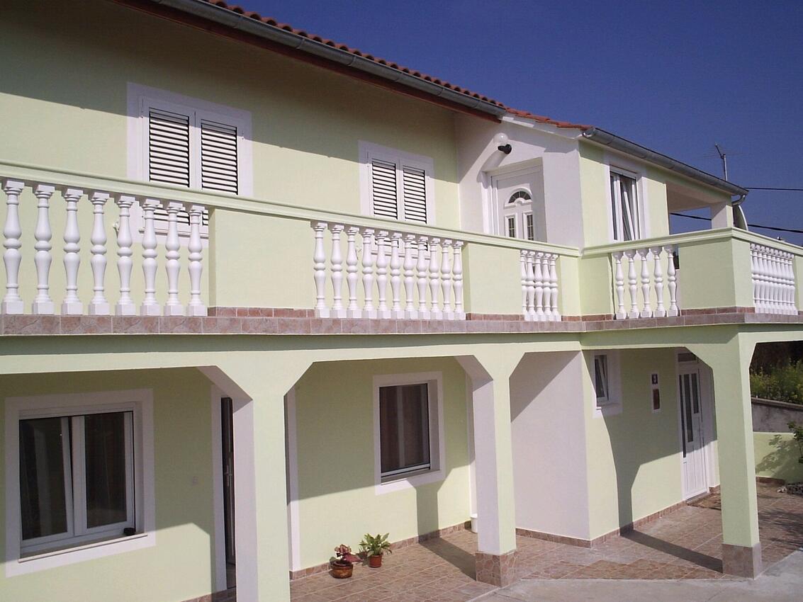 Apartments Tisno, North Dalmatia