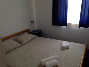 Apartments with parking space Zaton, Zadar - 13596