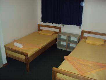 Apartments with parking space Zaton, Zadar - 13596