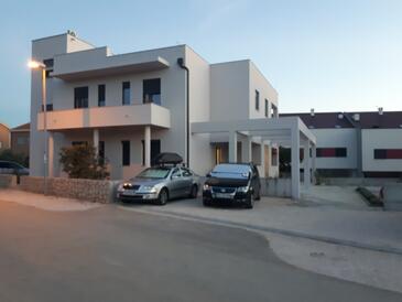 Apartments with parking space Zaton, Zadar - 13596 Adriatic.hr