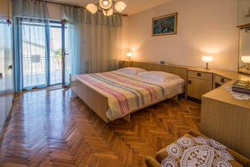 Apartmani s parkingom Bajčići, Krk - 13639