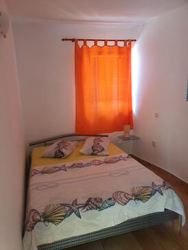 Ferienwohnungen mit Parkplatz Supetarska Draga - Gornja, Rab - 13645