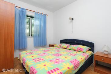 Apartmanok a tenger mellett Vinisce, Trogir - 13648