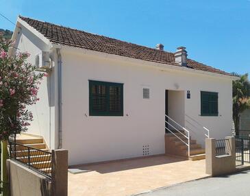 Apartments with terrace Trpanj, South Dalmatia