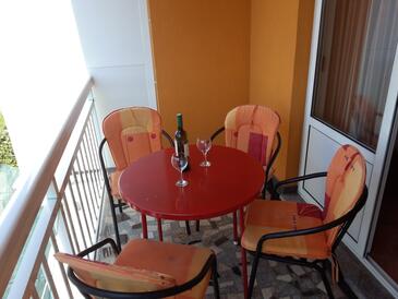 Apartments by the sea Gradac, Makarska - 13681