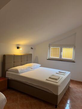 Apartmani uz more Gradac, Makarska - 13681