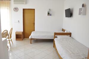 One bedroom apartment Vir (A-13686-a)