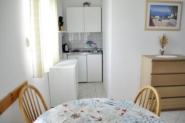 Апартаменты с парковкой Вир - Vir - 13686