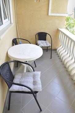 Appartementen met parkeerplaats Vir - 13686