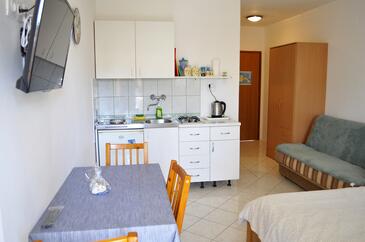 Appartementen met parkeerplaats Vir - 13686