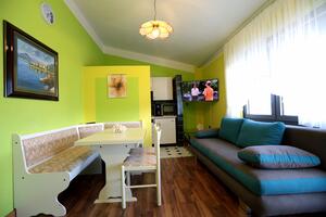 1-Zimmer-Ferienwohnung Pirovac, Sibenik (A-13692-a(