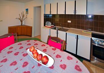 Ferienwohnungen mit Parkplatz Jadranovo, Crikvenica - 13729