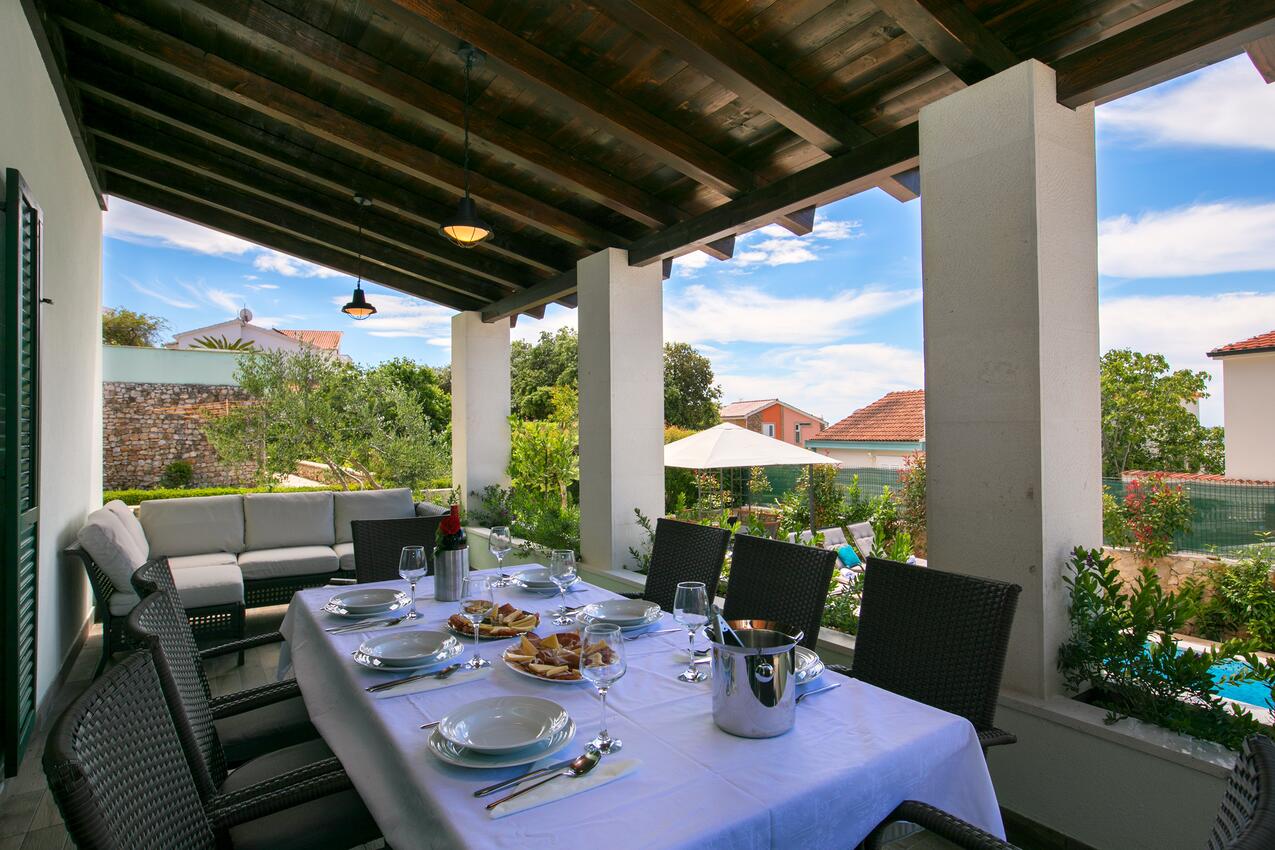 Casa accanto al mare con piscina per famiglia Razanj, Rogosnizza - Rogoznica - 13738