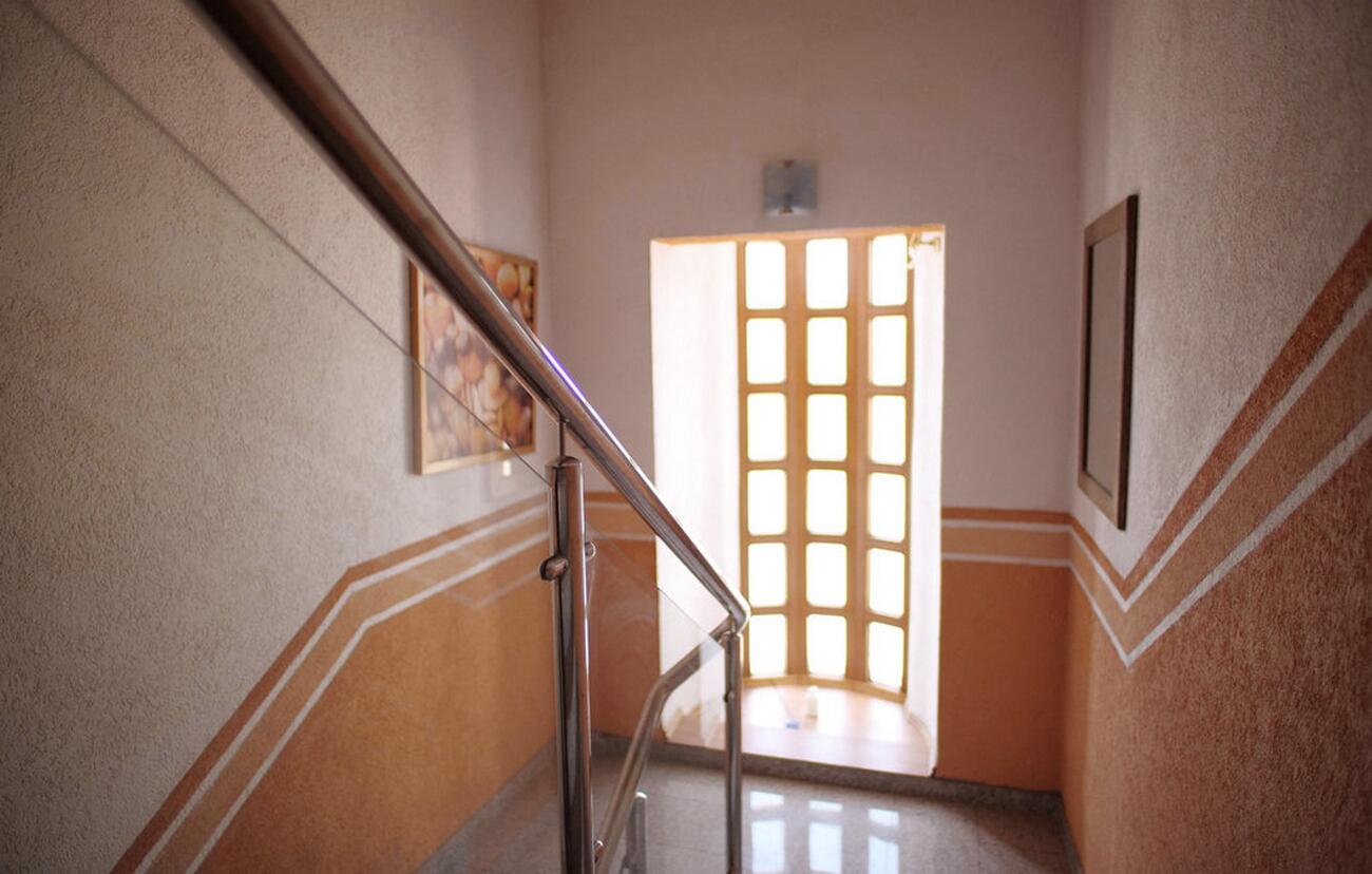 Courtyard - Apartments and rooms with parking space Fažana