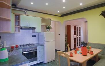 Apartmani s parkingom Fažana - 13761