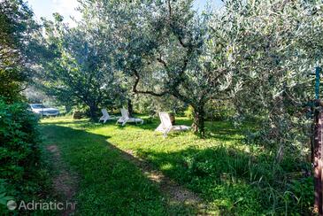 Ferienhaus mit Parkplatz Babici, Umag - 13795