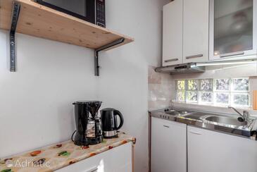 Ferienhaus mit Parkplatz Babici, Umag - 13795