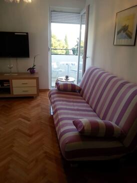 Apartmani uz more Omiš - 13796