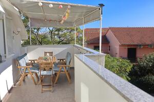 Egyszobás apartman Sukosan Egyszobás apartman Sukosan, Zadar (A-13825-a)
