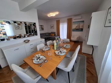 Апартаменты с бассейном Полица - Poljica, Задар - Zadar - 13838
