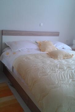 Apartments by the sea Živogošće - Porat, Makarska - 13853